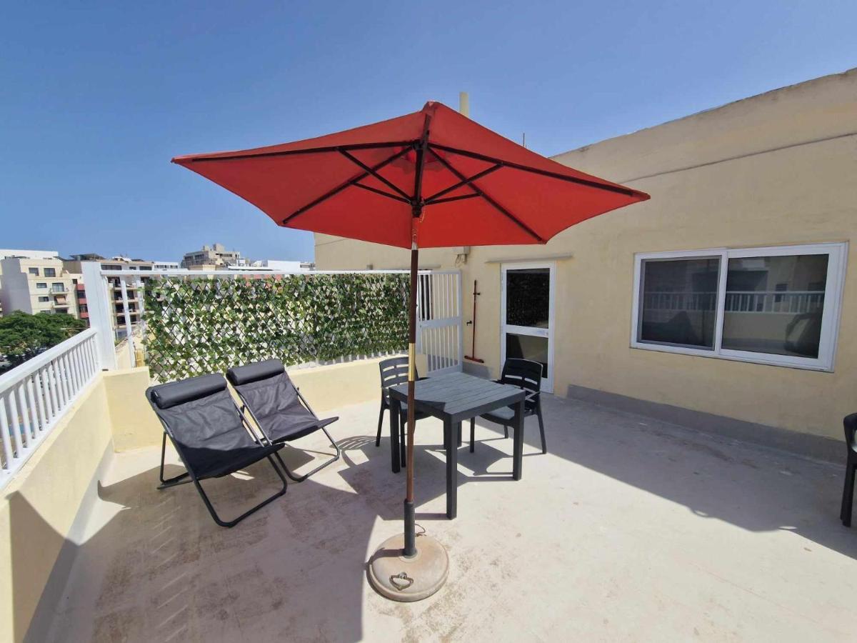 Comfy And Cosy. Apartment St. Paul's Bay Exterior photo